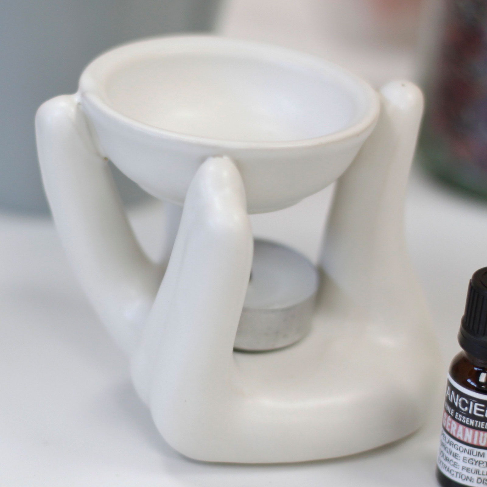 Helping Hand Oil Burner – White 2 Helping Hand Oil Burner – White