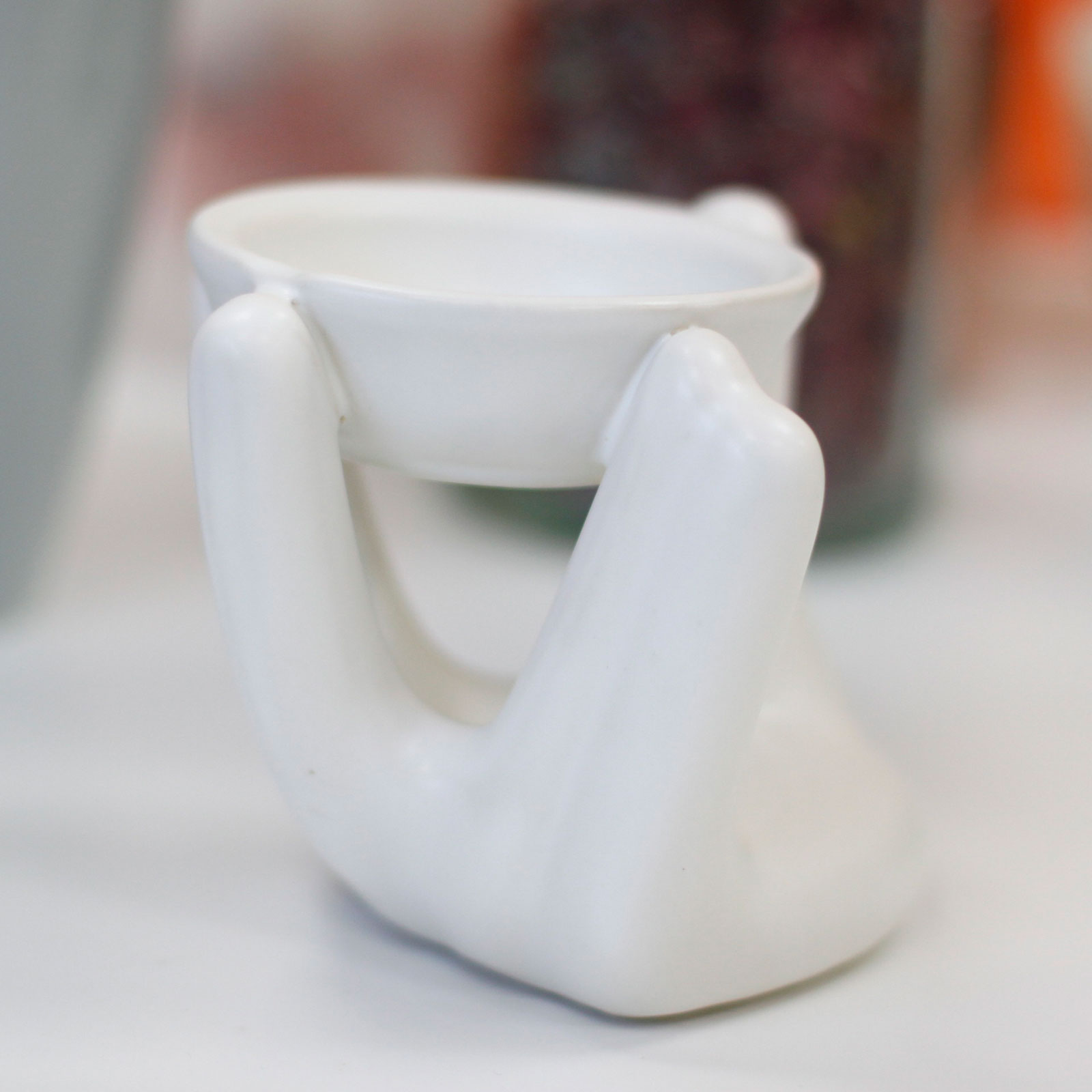 Helping Hand Oil Burner – White 3 Helping Hand Oil Burner – White