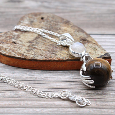 Tigers Eye Healing Hands Pendant