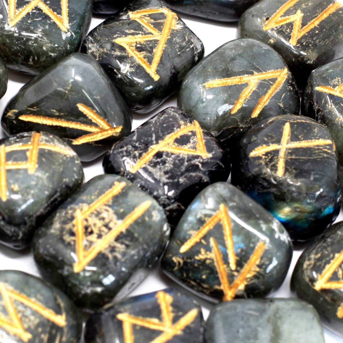 Runes Stone Set in Pouch – Labradorite 2 Runes Stone Set in Pouch – Labradorite