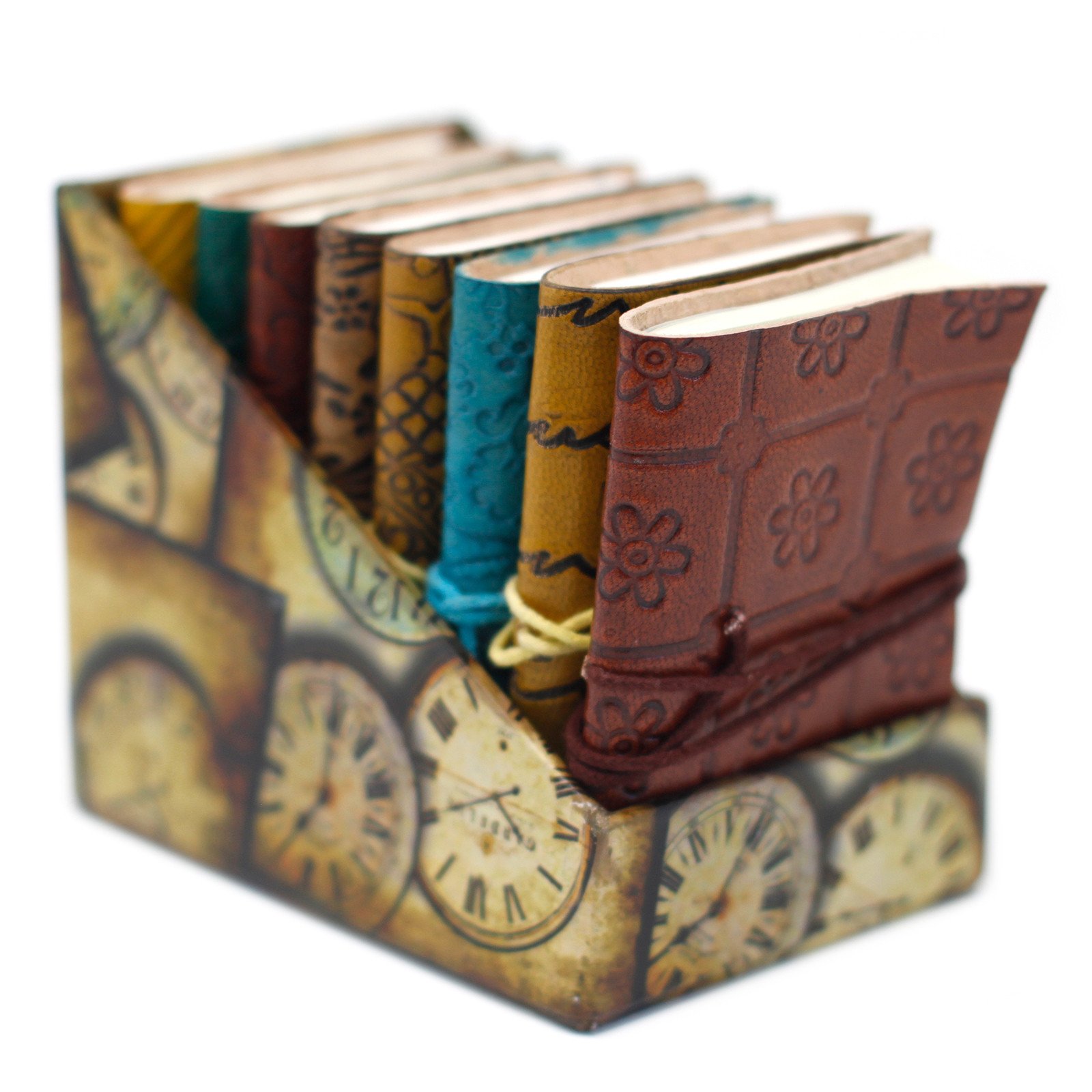 Mini Assorted Leather Notebook (4×3″) – 1 piece Mini Assorted Leather Notebook (4×3″) – 1 piece
