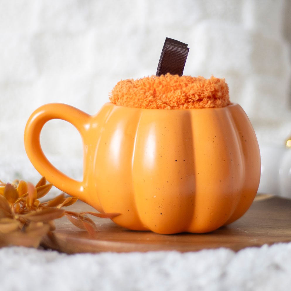 Pumpkin Mug & Socks Set Pumpkin Mug & Socks Set
